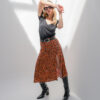 falda midi con abertura animal print