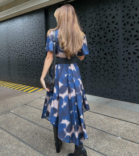 Vestido largo puntas azul - Imagen 4