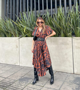 Vestido largo puntas negro líneas