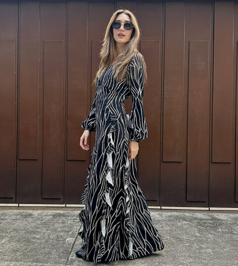 Vestido largo boleros negro lineas