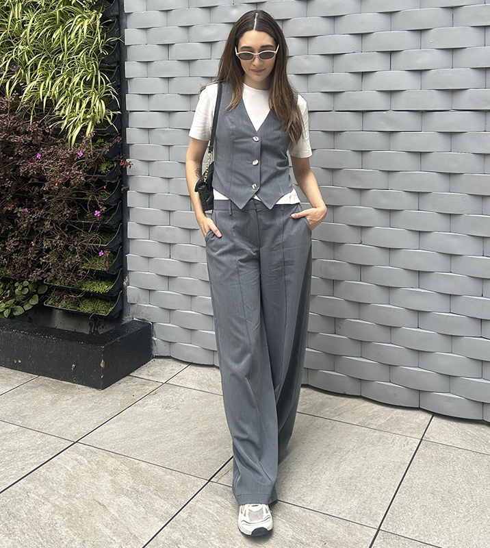 Set Chaleco y Pantalón Gris - Imagen 5