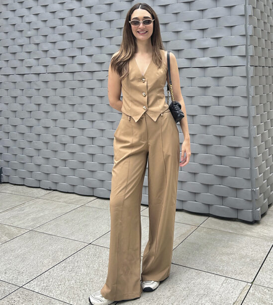 Set Chaleco y Pantalón Beige