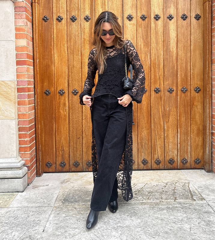 Top Largo Encaje Negro - Imagen 3