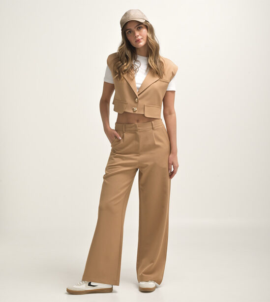 Set Chaleco Muscle y Pantalón Beige