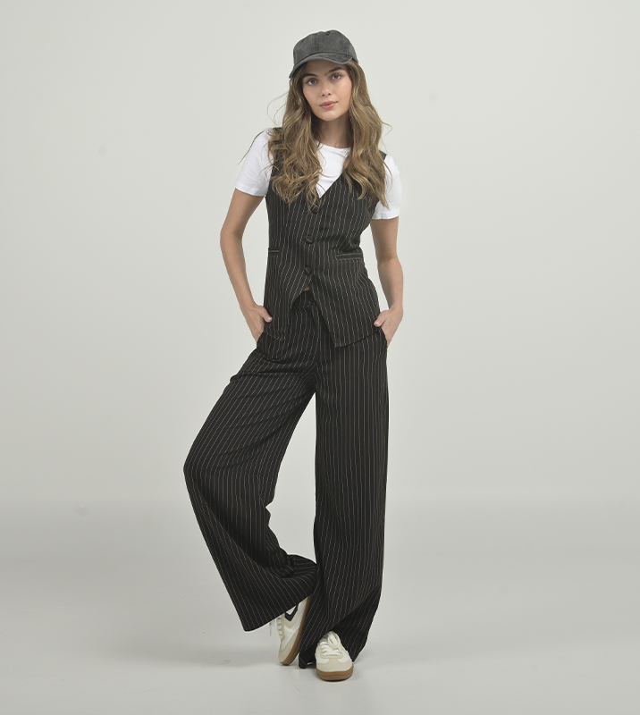 Set Chaleco y Pantalón Rayas - Imagen 3